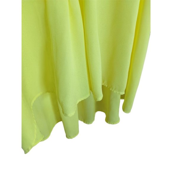 Women's GB Flowy Yellow Tank Hi-Lo with Embroidery Size: Medium - Picture 10 of 12